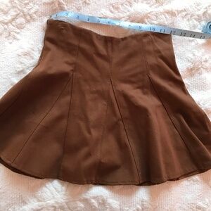 Brown Pleated Short Skirt